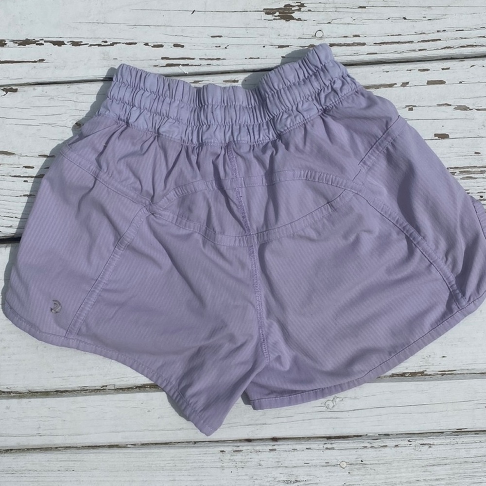 Lululemon size 4 shirts